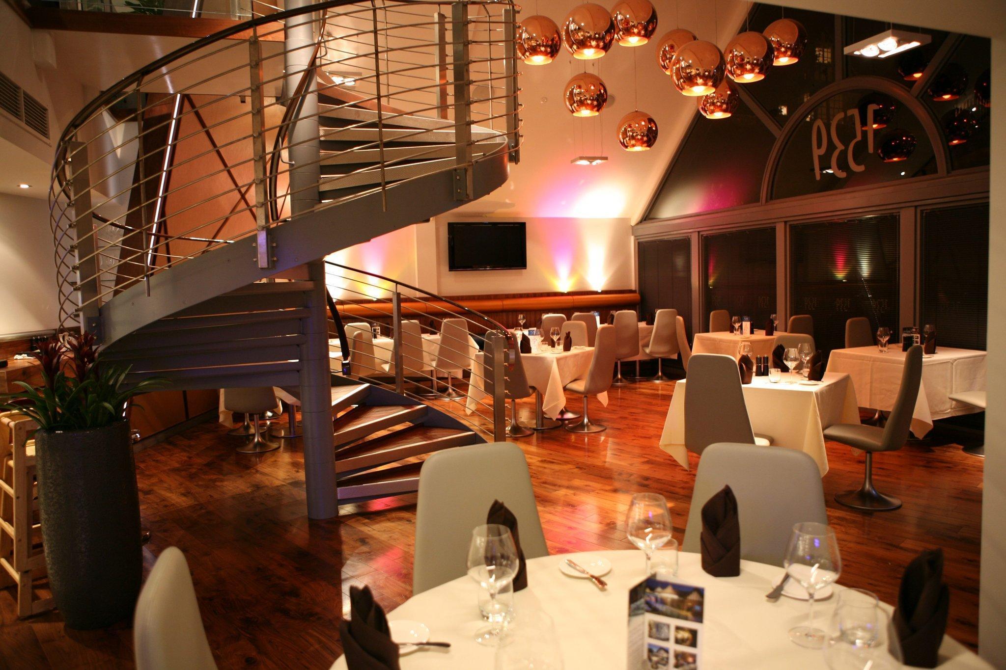 Holiday Inn Express, Chester Racecourse By Ihg Exteriör bild