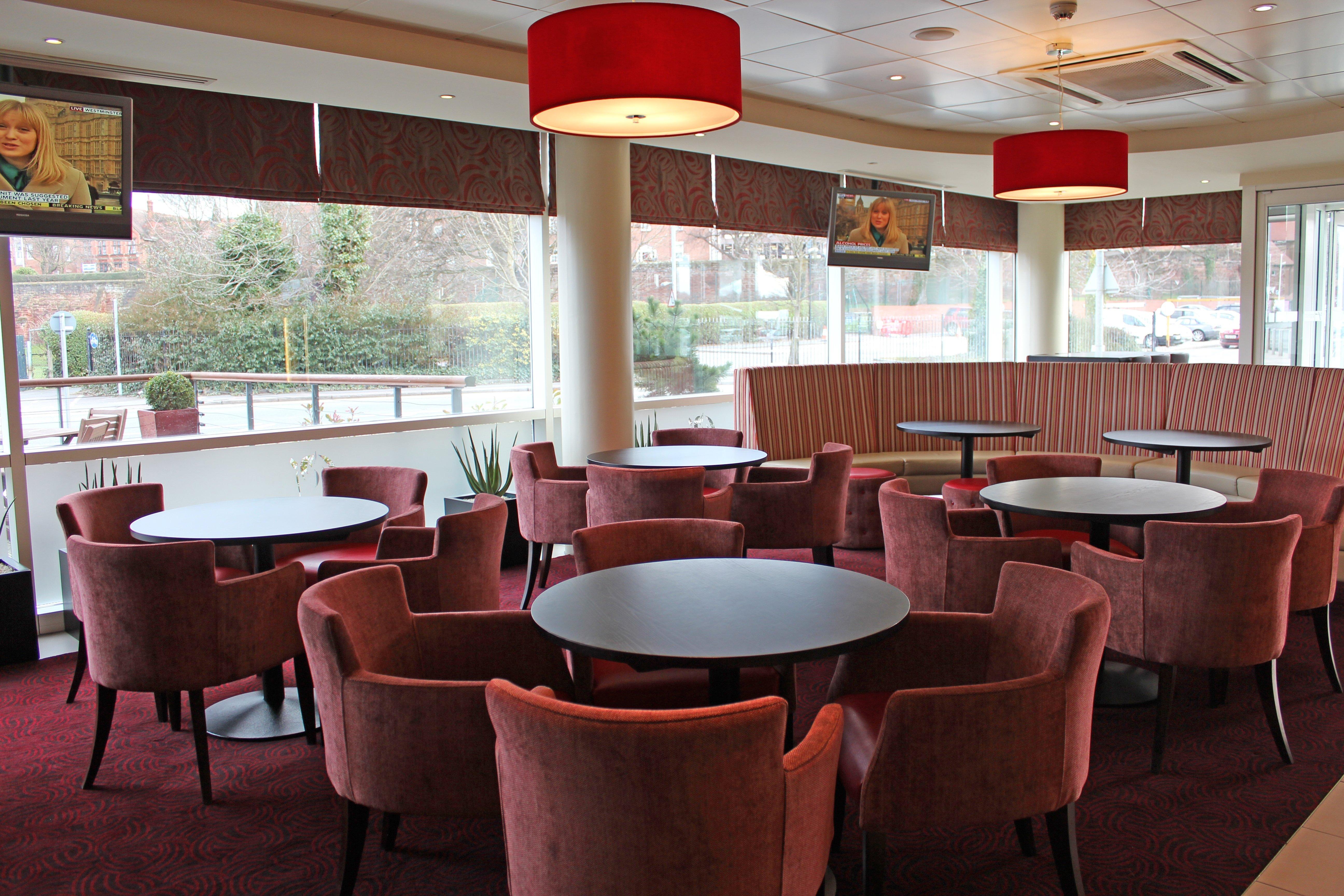 Holiday Inn Express, Chester Racecourse By Ihg Exteriör bild
