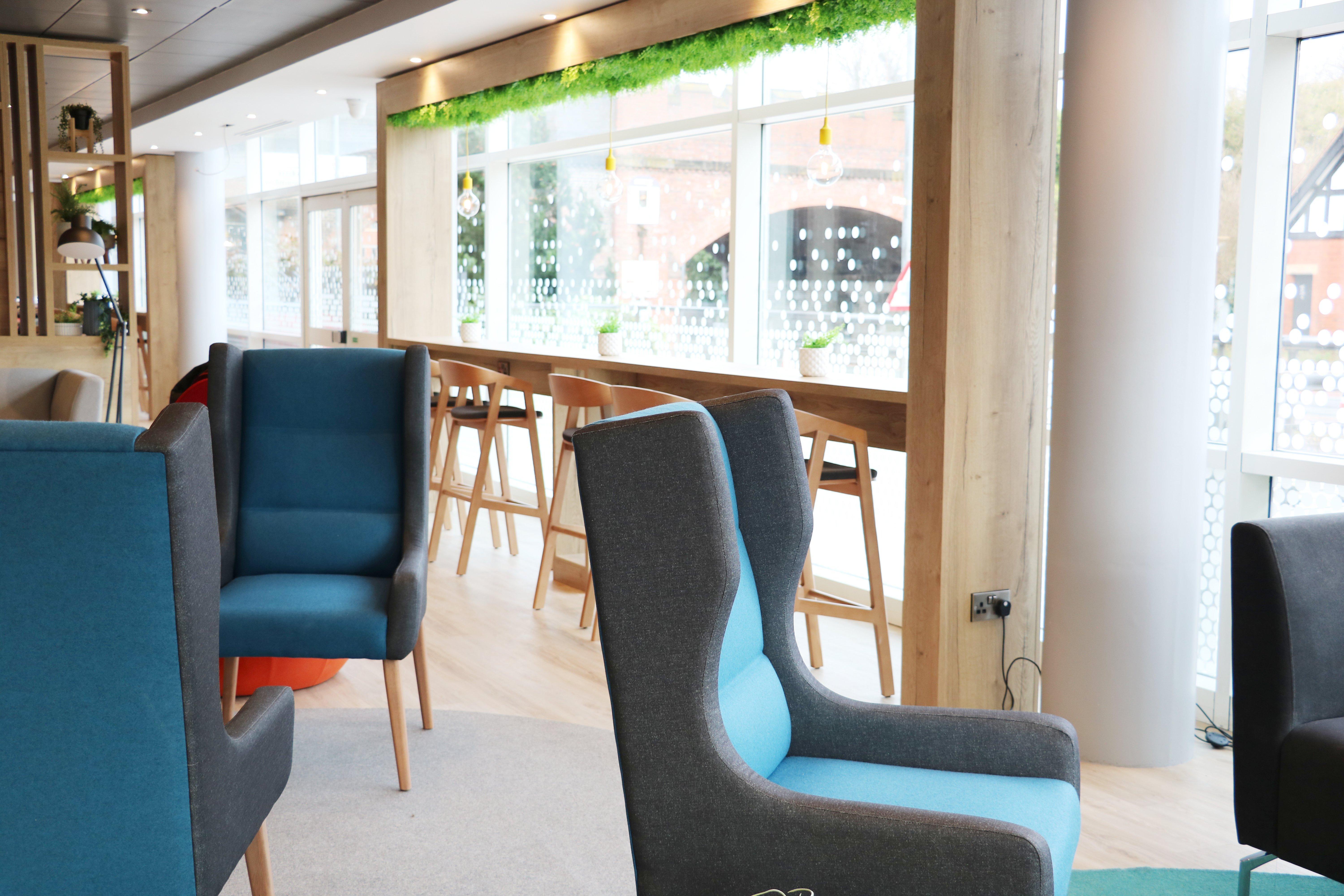 Holiday Inn Express, Chester Racecourse By Ihg Exteriör bild